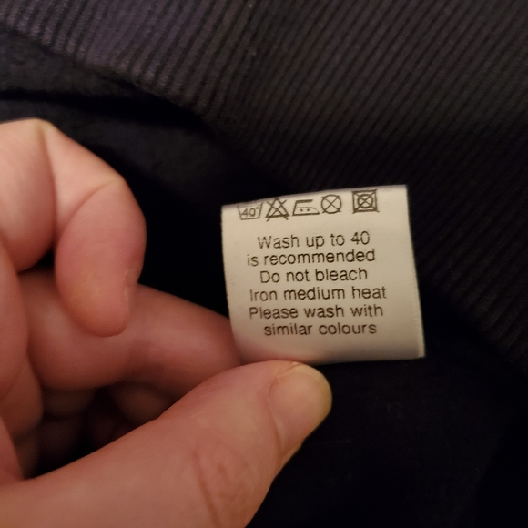 Lervig Sweatshirt - Picture 9 of 9